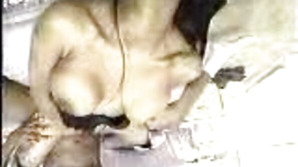 Piszkos mostoha amator hazi videok dörömböl bájos szőke mostohalányával